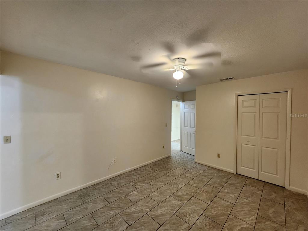 2018 Southwest 70th Terrace Gainesville, FL 32607 - Photo 15 of 39