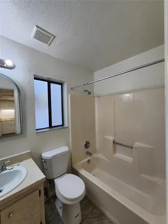 $1,550 | 2018 Southwest 70th Terrace, Gainesville, FL 32607