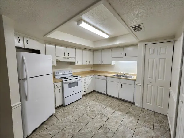 $1,550 | 2018 Southwest 70th Terrace, Gainesville, FL 32607