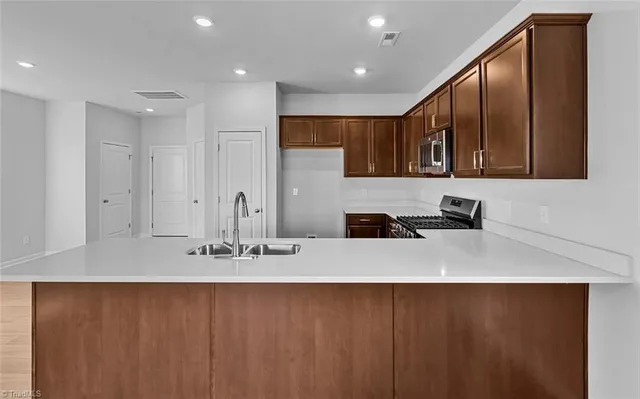 $305,000 | 523 Raspberry Hl Drive, Winston-Salem, NC 27106