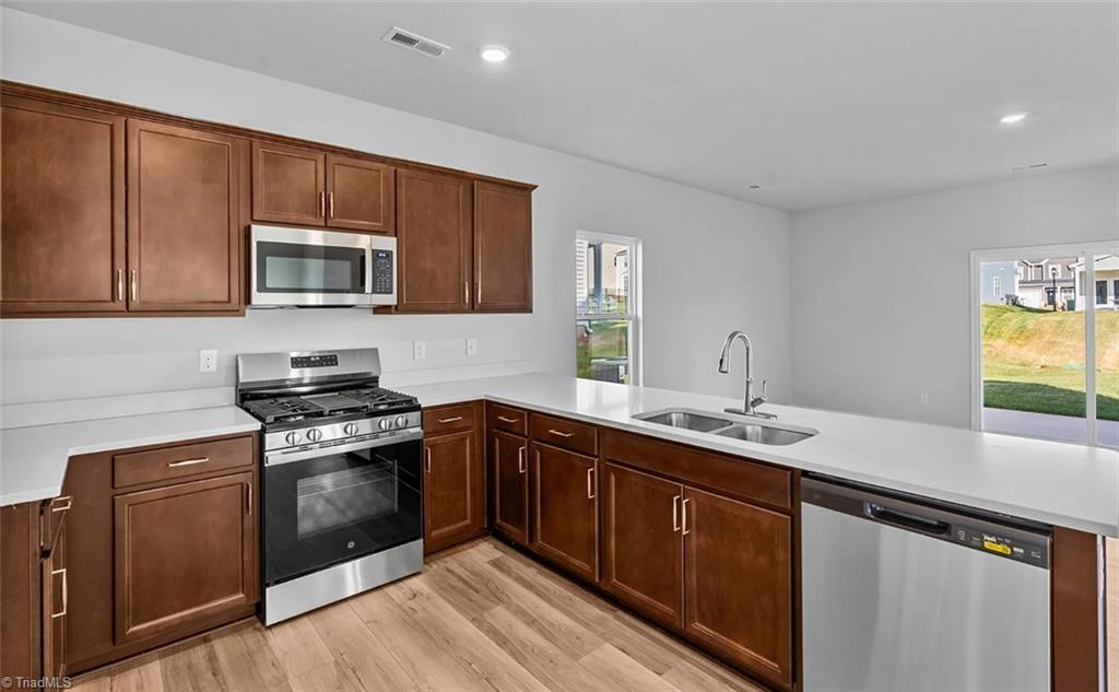 523 Raspberry Hl Drive Winston-Salem, NC 27106 - Photo 7 of 37