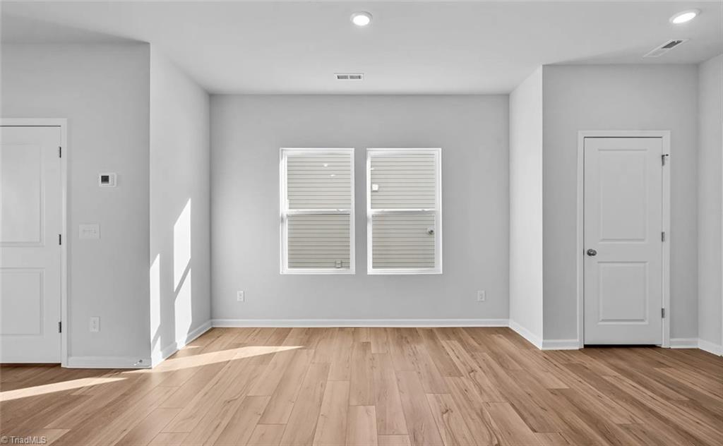 523 Raspberry Hl Drive Winston-Salem, NC 27106 - Photo 8 of 37