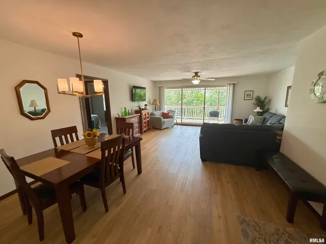 $116,500 | 3715 35th Street, Unit 3, Moline, IL 61265