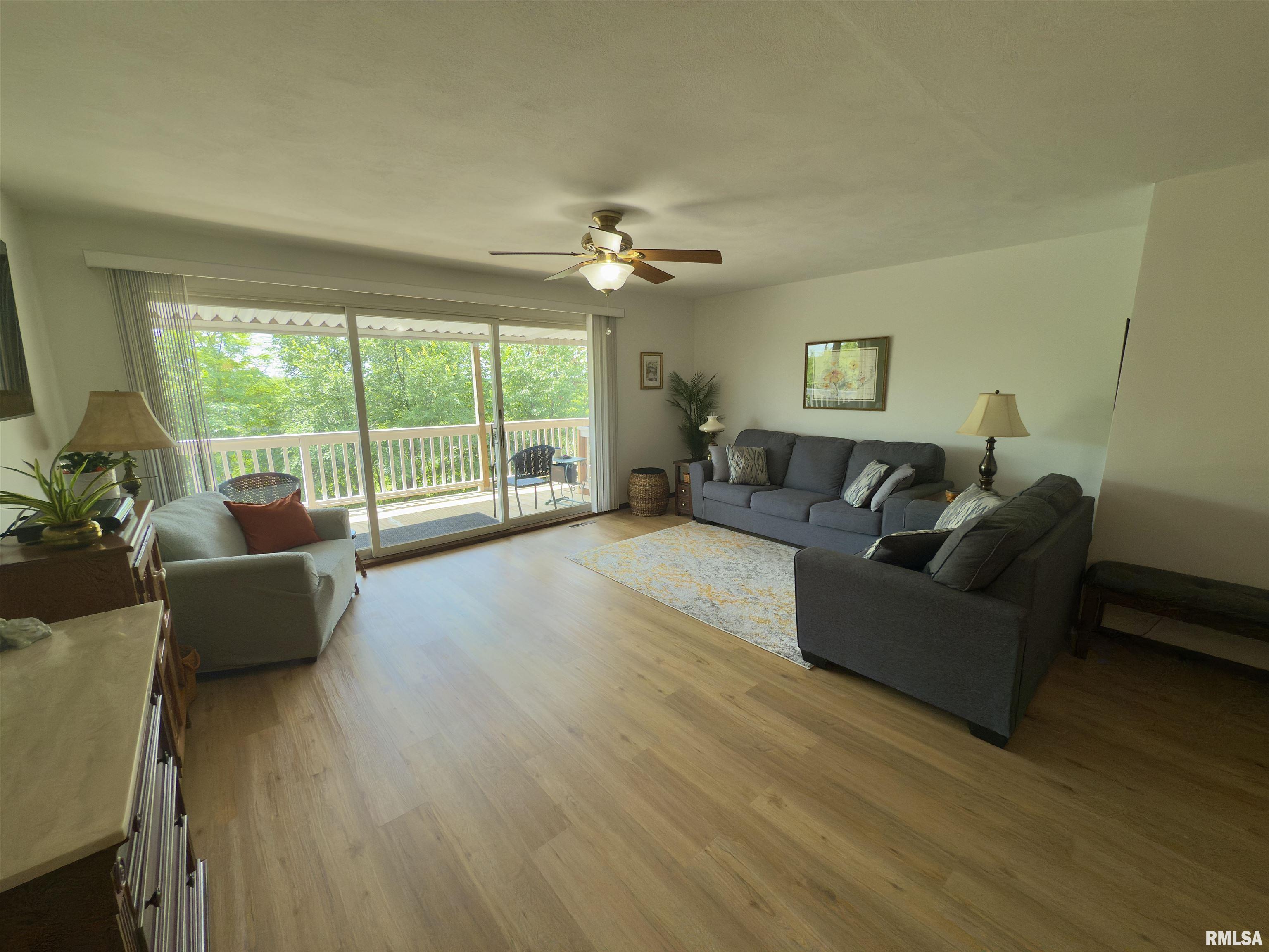 3715 35th Street, Unit 3 Moline, IL 61265 - Photo 8 of 23