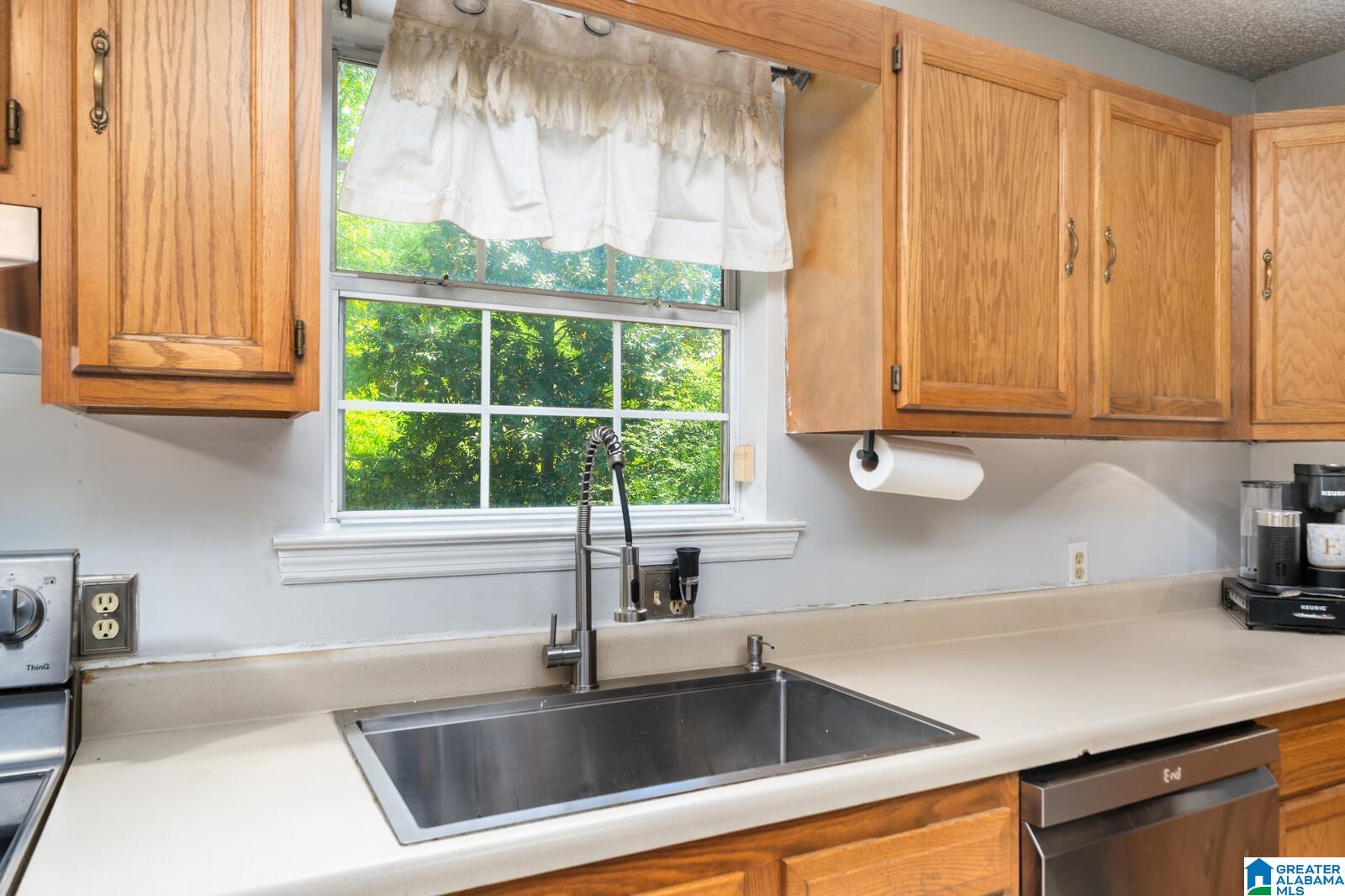 523 Georgia Loop Woodstock, AL 35188 - Photo 20 of 44