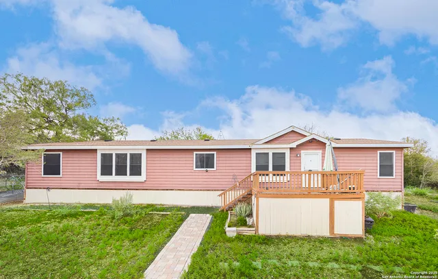 $440,000 | 590 County Road 4614, Castroville, TX 78009