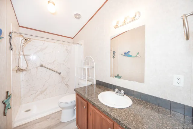 $440,000 | 590 County Road 4614, Castroville, TX 78009