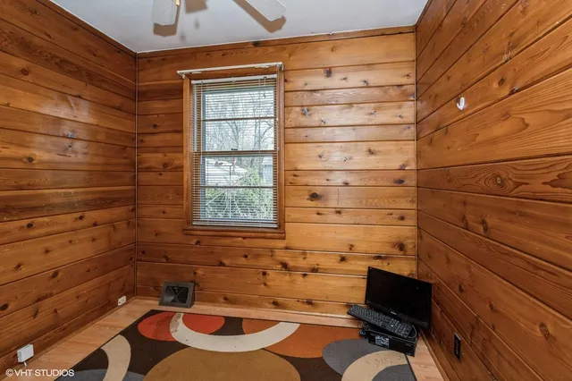 $174,900 | 1402 Greenwood Avenue, Michigan City, IN 46360