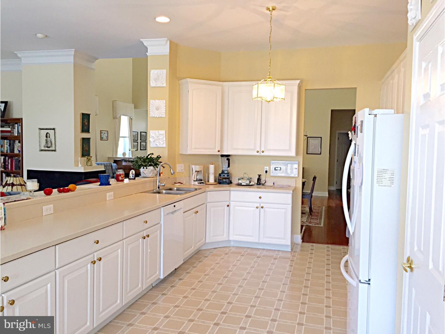 34 Foster Road Pennington, NJ 08534 - Photo 9 of 25 Kitchen