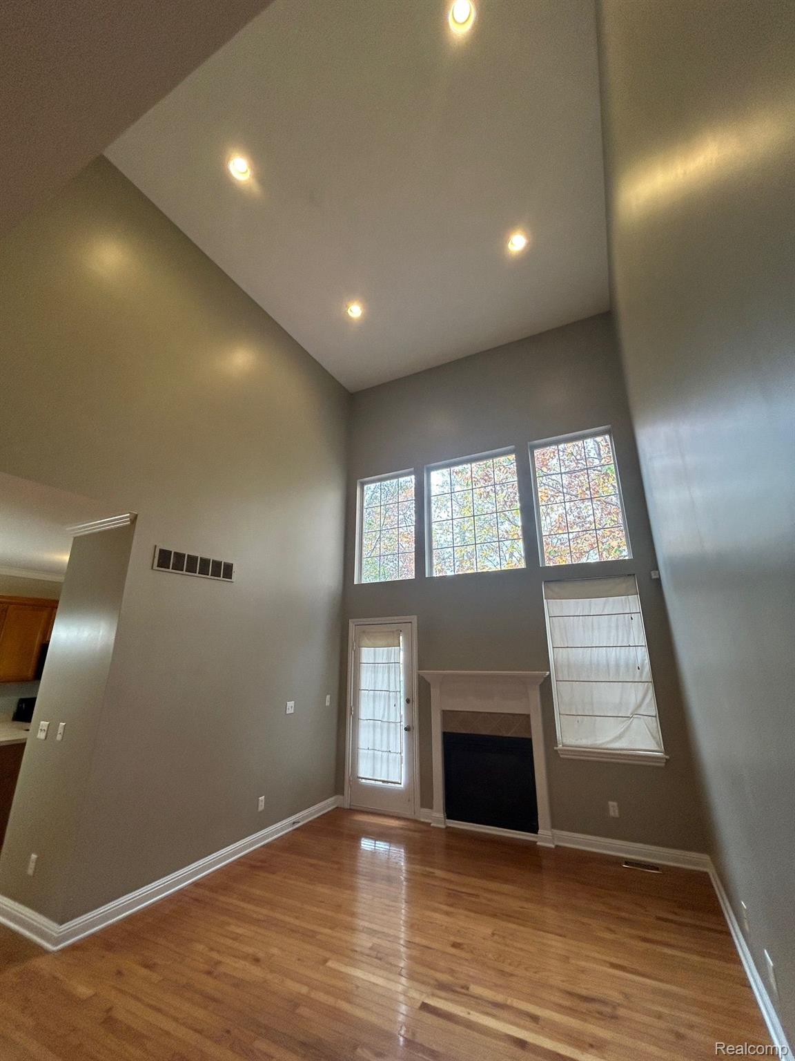 41484 Glade Road Canton, MI 48187 - Photo 10 of 35