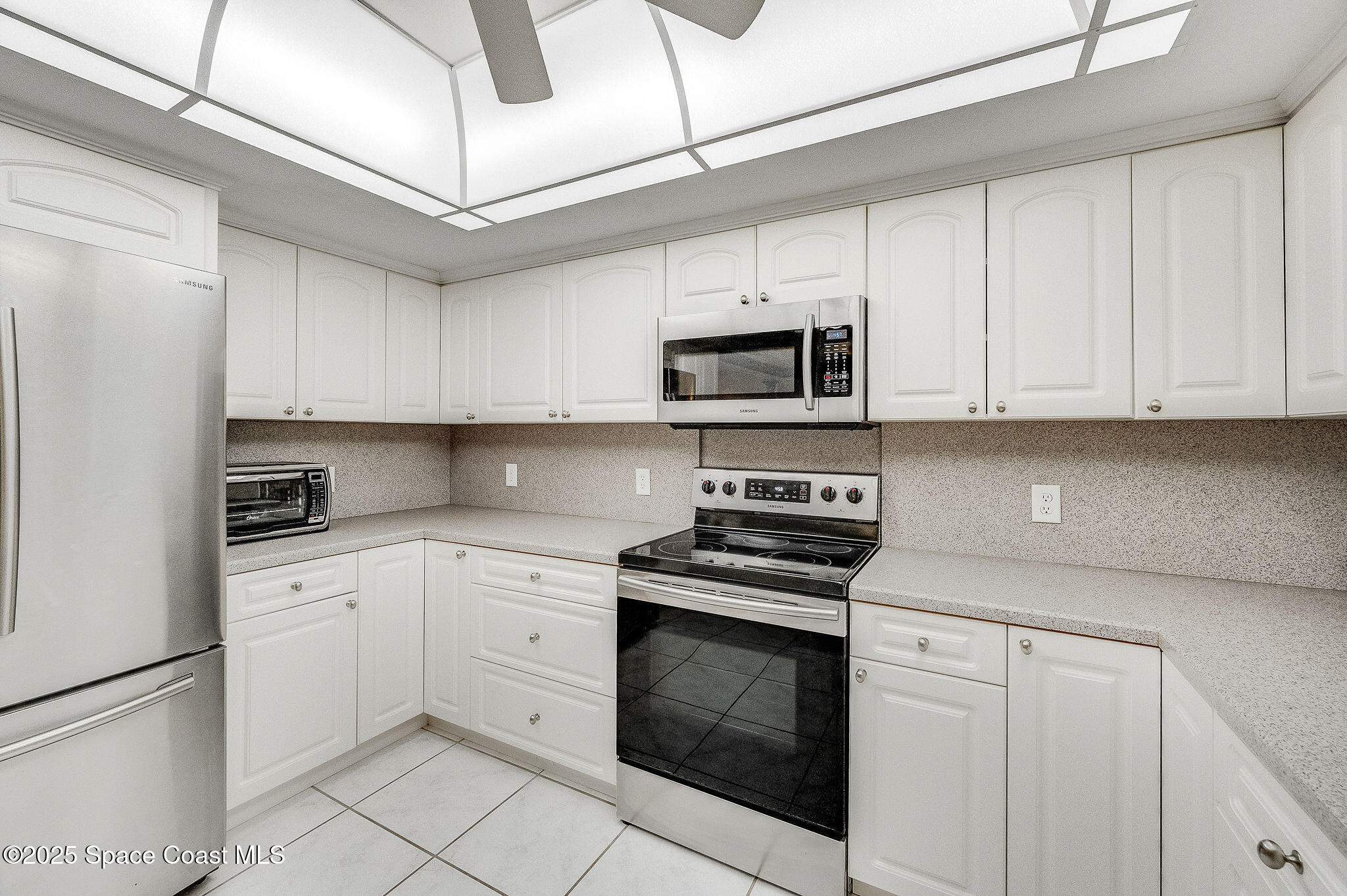 987 Sycamore Drive Rockledge, FL 32955 - Photo 16 of 48 Kitchen