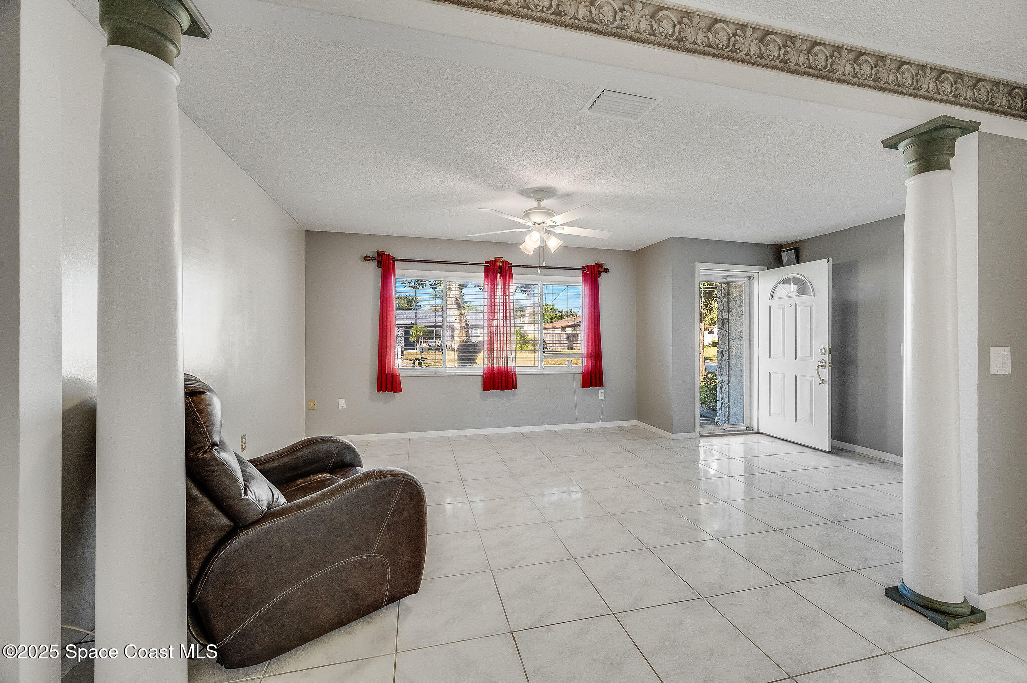 987 Sycamore Drive Rockledge, FL 32955 - Photo 6 of 48 Living