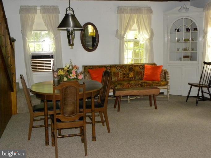 10020 Golf Course Road Fayetteville, PA 17222 - Photo 8 of 9 Great Room