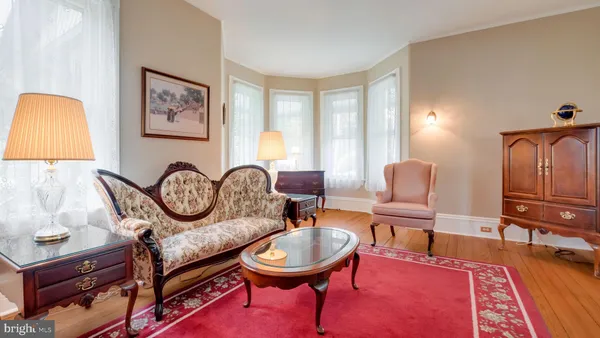 $750,000 | 130 Woodland Road, Wyncote, PA 19095