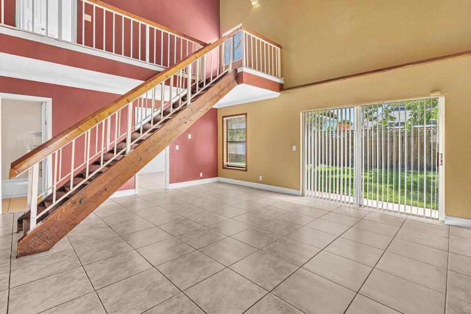 2438 Southridge Road Delray Beach, FL 33444 - Photo 14 of 52 20240716200855838026000000-o