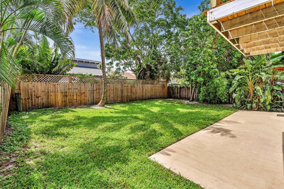 2438 Southridge Road Delray Beach, FL 33444 - Photo 23 of 52 20240716200921095414000000-o