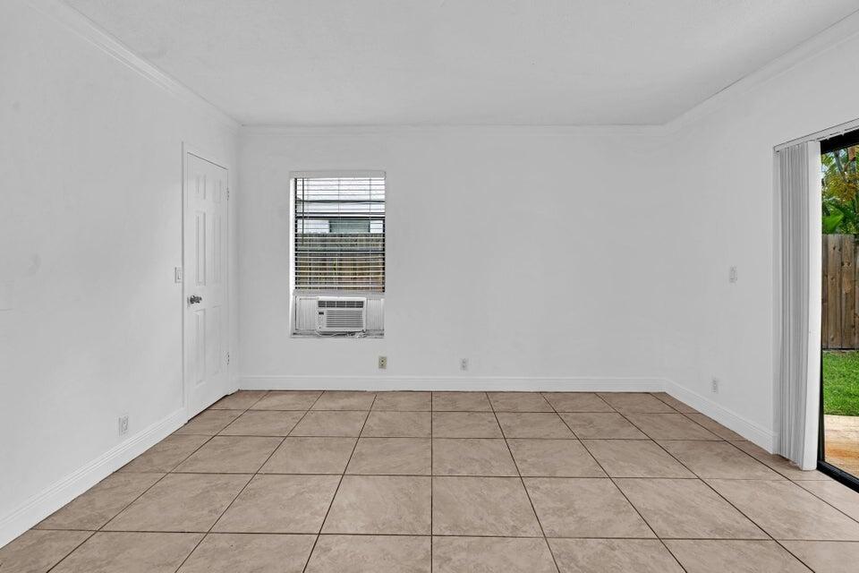 2438 Southridge Road Delray Beach, FL 33444 - Photo 27 of 52 20240716200925437239000000-o