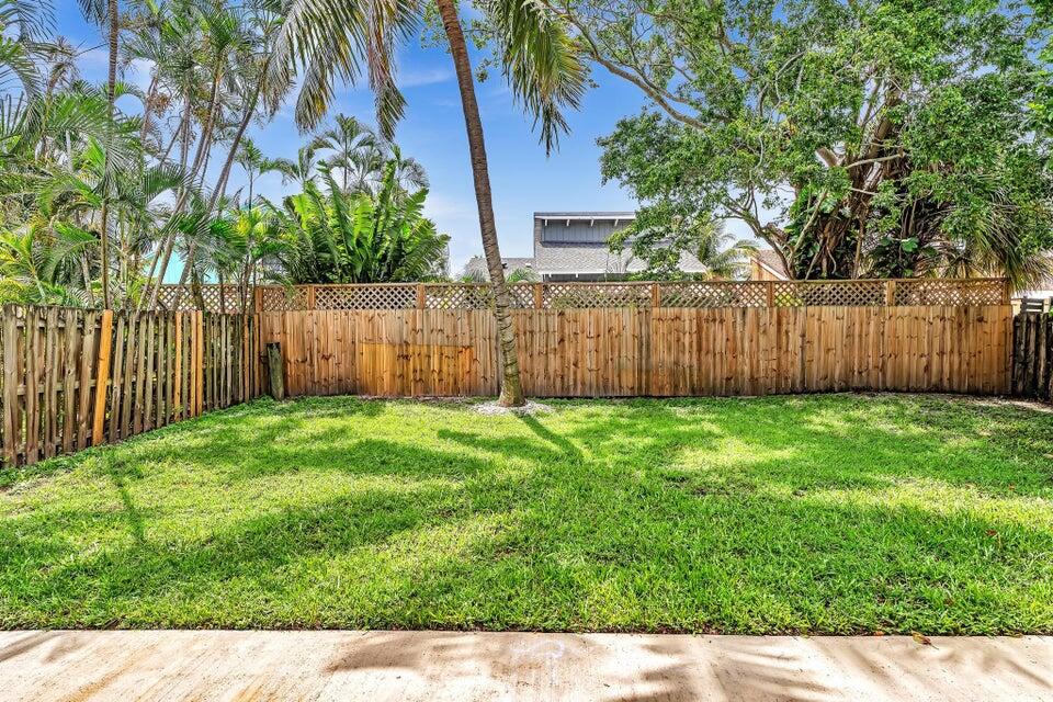 2438 Southridge Road Delray Beach, FL 33444 - Photo 45 of 52 20240716200934782330000000-o