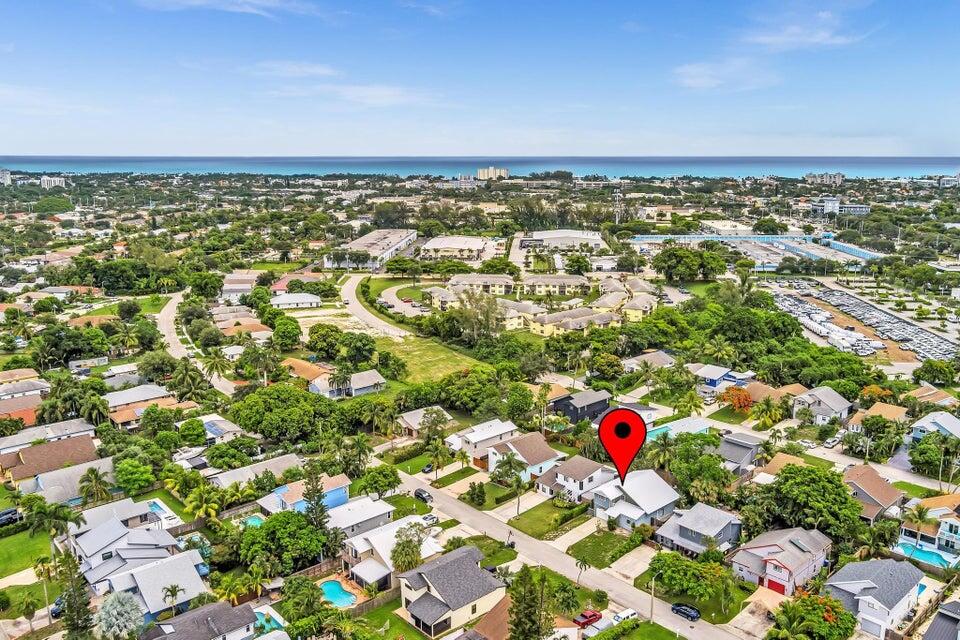 2438 Southridge Road Delray Beach, FL 33444 - Photo 51 of 52 20240716201033226907000000-o