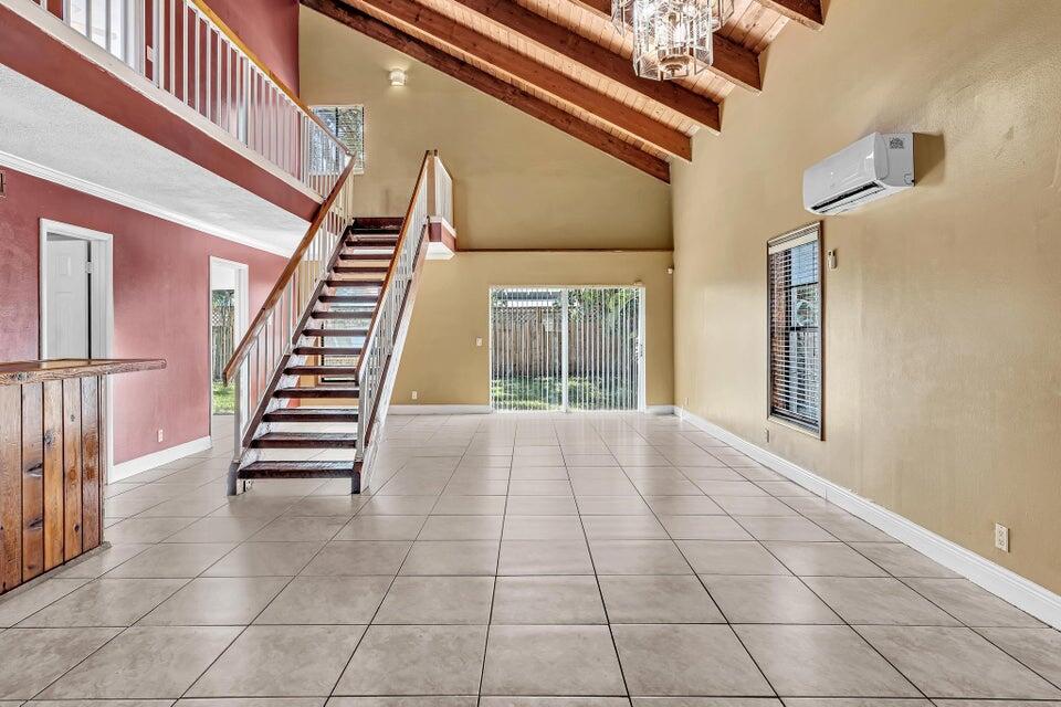 2438 Southridge Road Delray Beach, FL 33444 - Photo 9 of 52 20240716200843386624000000-o