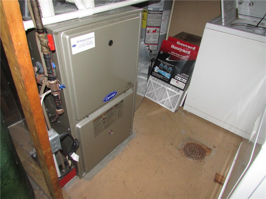 4867 Williamsport Road Elizabeth, PA 15037 - Photo 25 of 25 Newer furnace