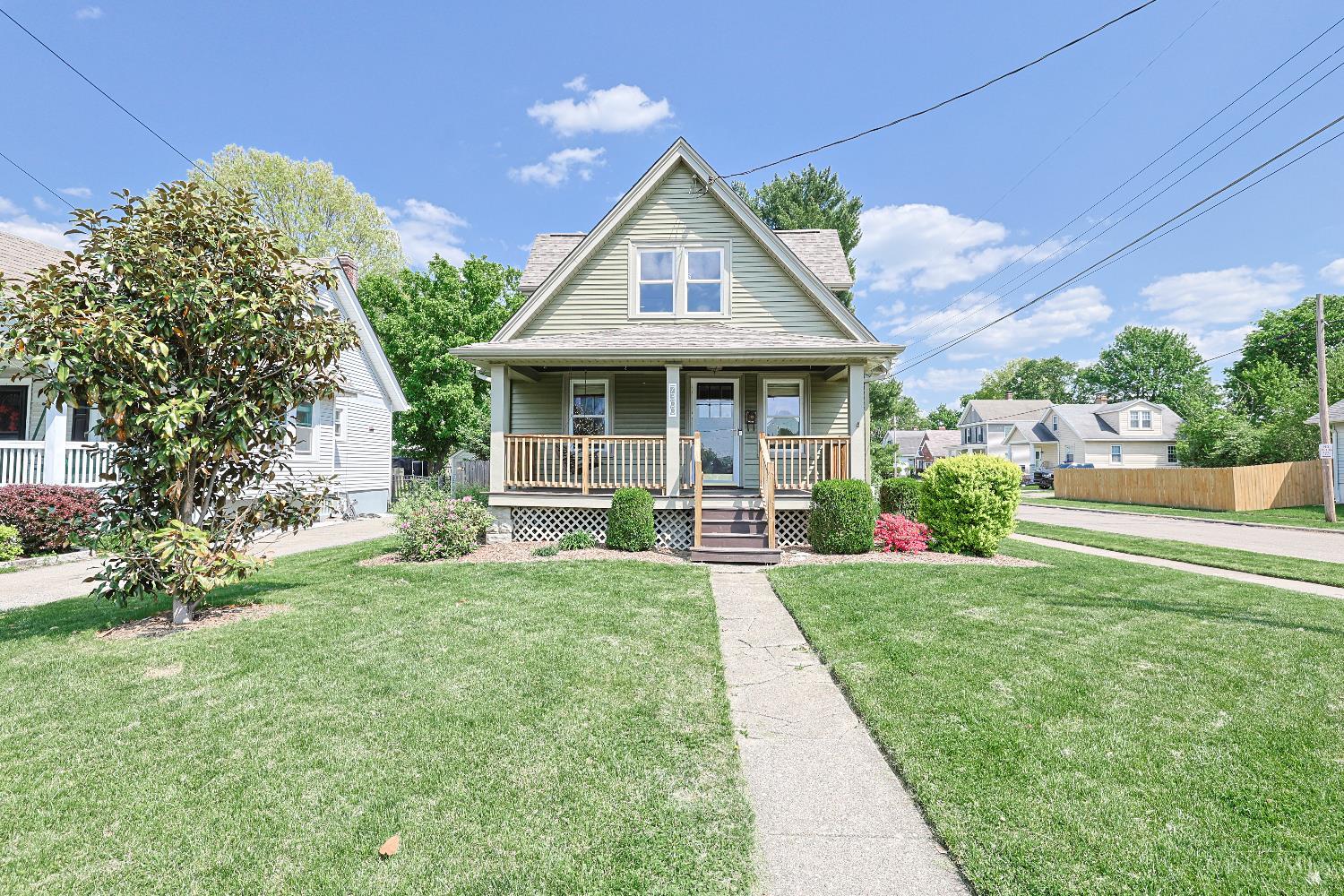 7300 Plainfield Road Deer Park, OH 45236 - Photo 1 of 39