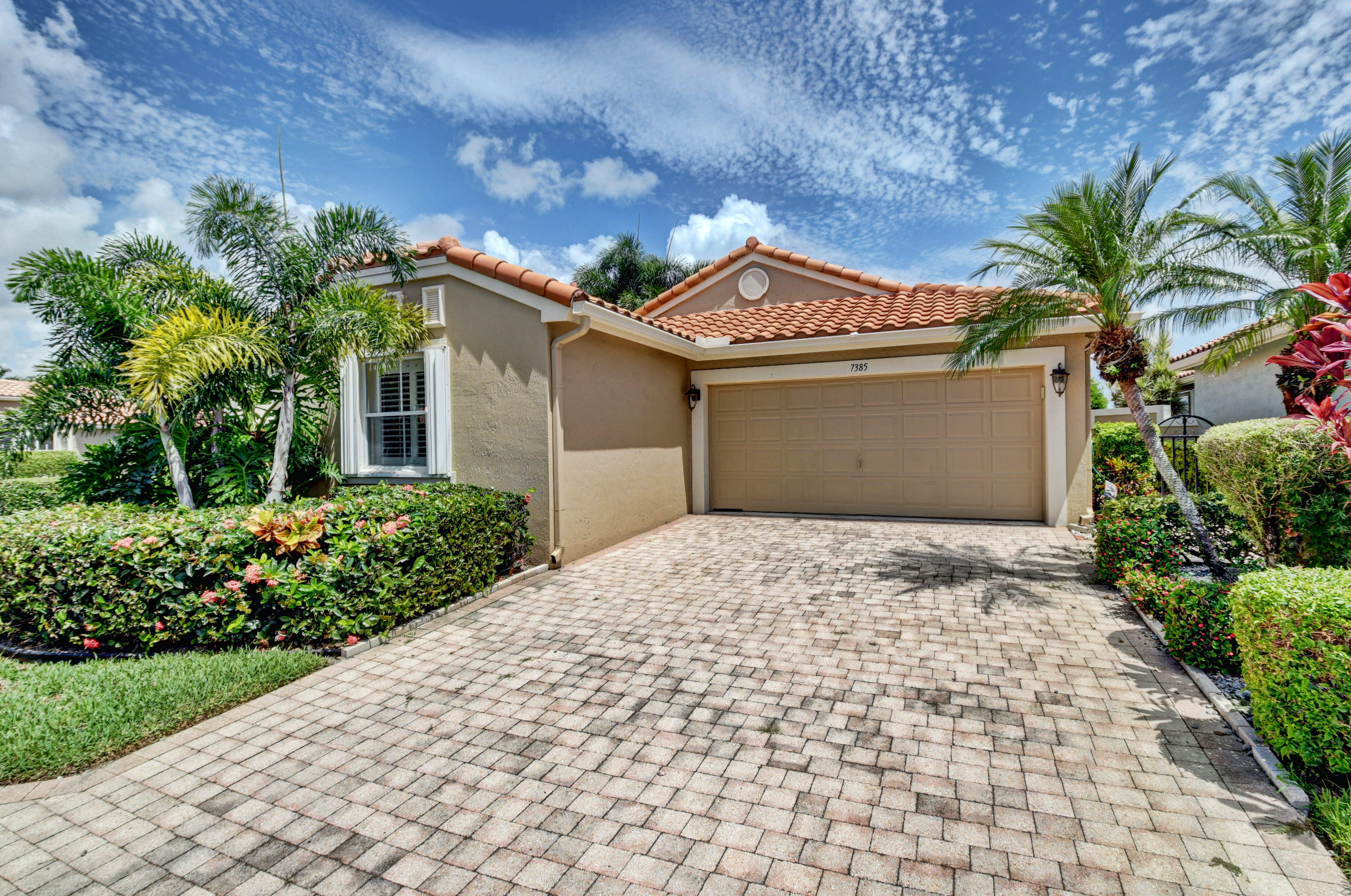 7385 Chorale Road Boynton Beach, FL 33437 - Photo 2 of 31 DSC_5350_1_2_3_4
