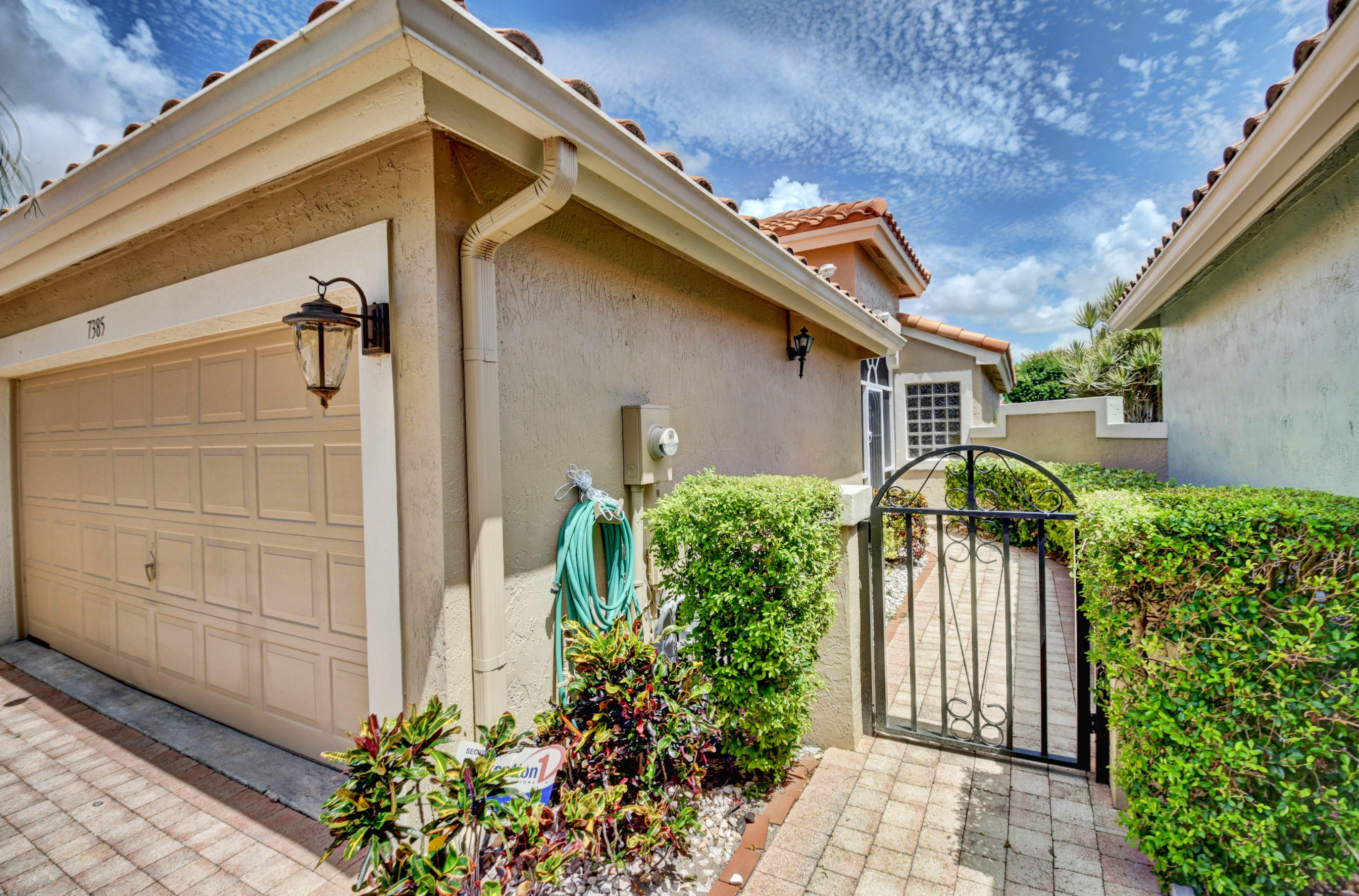 7385 Chorale Road Boynton Beach, FL 33437 - Photo 4 of 31 DSC_5345_6_7_8_9