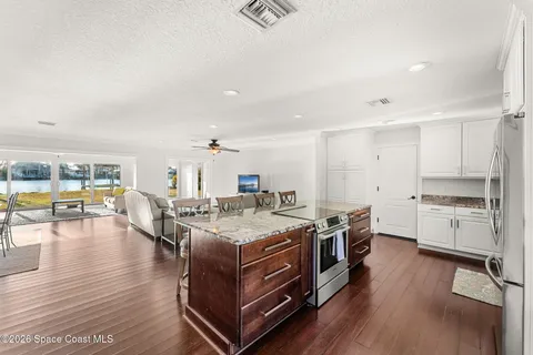 $1,275,000 | 1470 Bayshore Drive, Cocoa Beach, FL 32931