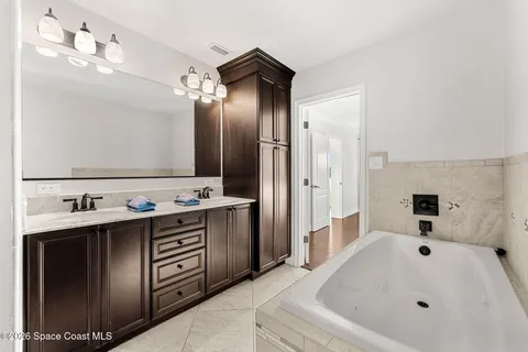 $1,275,000 | 1470 Bayshore Drive, Cocoa Beach, FL 32931