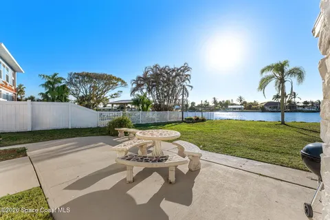 $1,275,000 | 1470 Bayshore Drive, Cocoa Beach, FL 32931