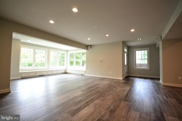 $4,300 | 8711 Hawbottom Road, Middletown, MD 21769