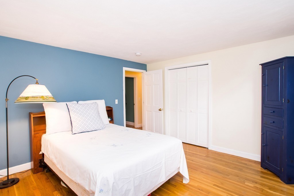 15 Longmeadow Road Medfield, MA 02052 - Photo 17 of 30