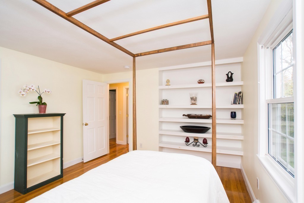 15 Longmeadow Road Medfield, MA 02052 - Photo 22 of 30