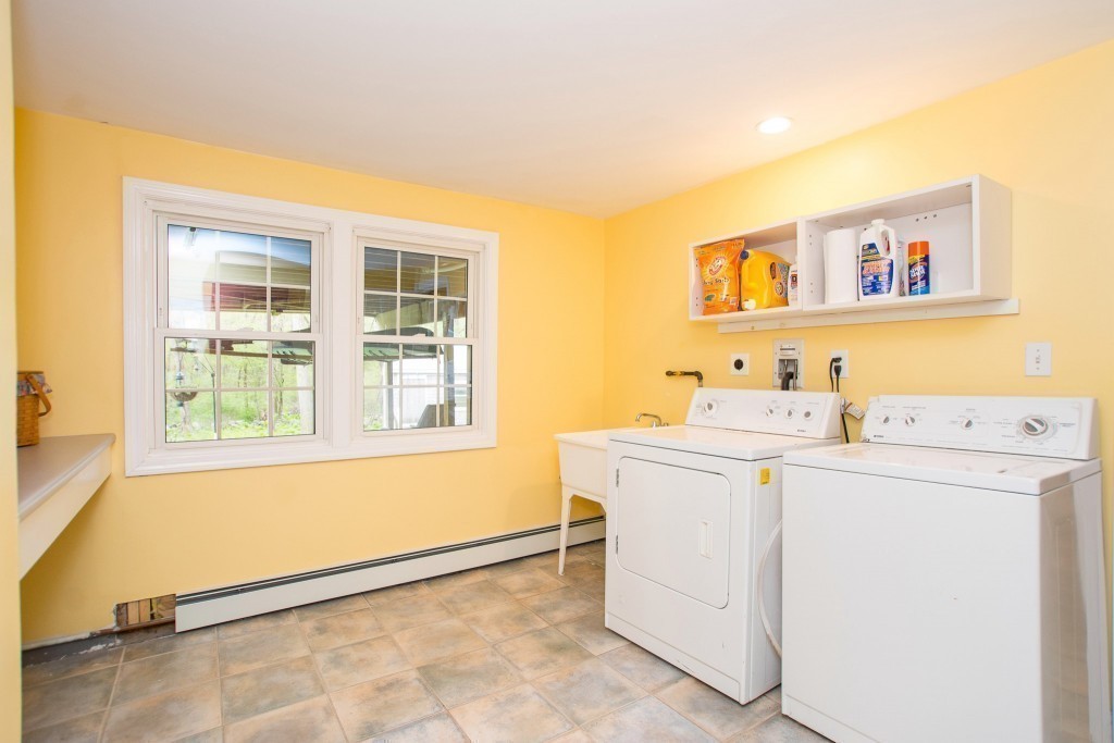 15 Longmeadow Road Medfield, MA 02052 - Photo 26 of 30