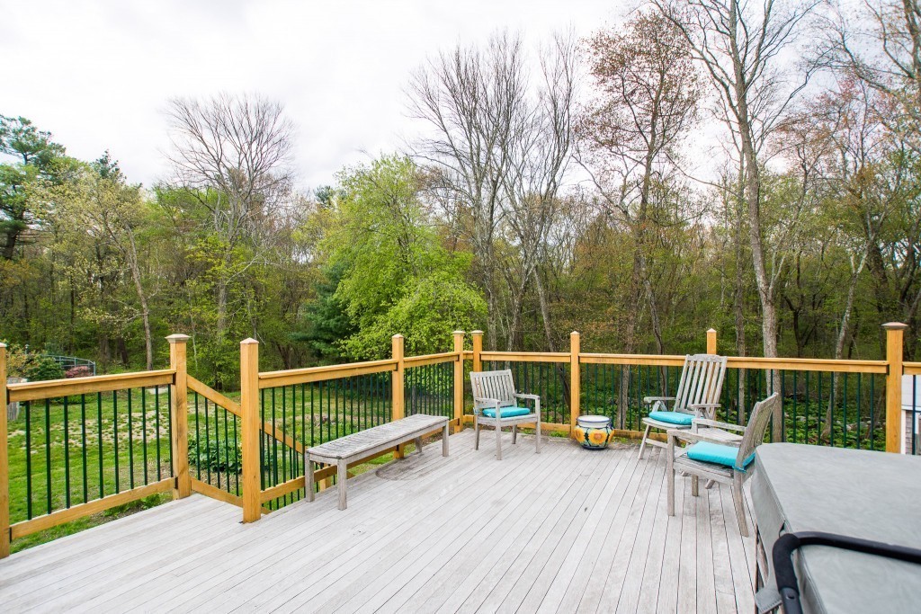 15 Longmeadow Road Medfield, MA 02052 - Photo 27 of 30