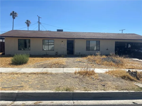 $295,000 | 37111 Torres Avenue, Barstow, CA 92311
