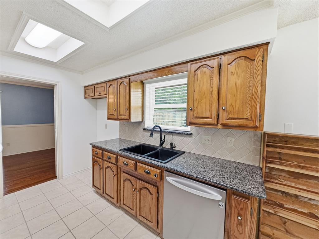 302 Apollo Road Garland, TX 75040 - Photo 12 of 40