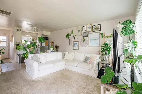 $2,900 | 19842 Cambridge Lane, Huntington Beach, CA 92646