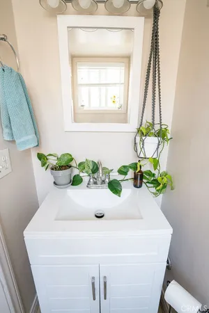 $2,900 | 19842 Cambridge Lane, Huntington Beach, CA 92646