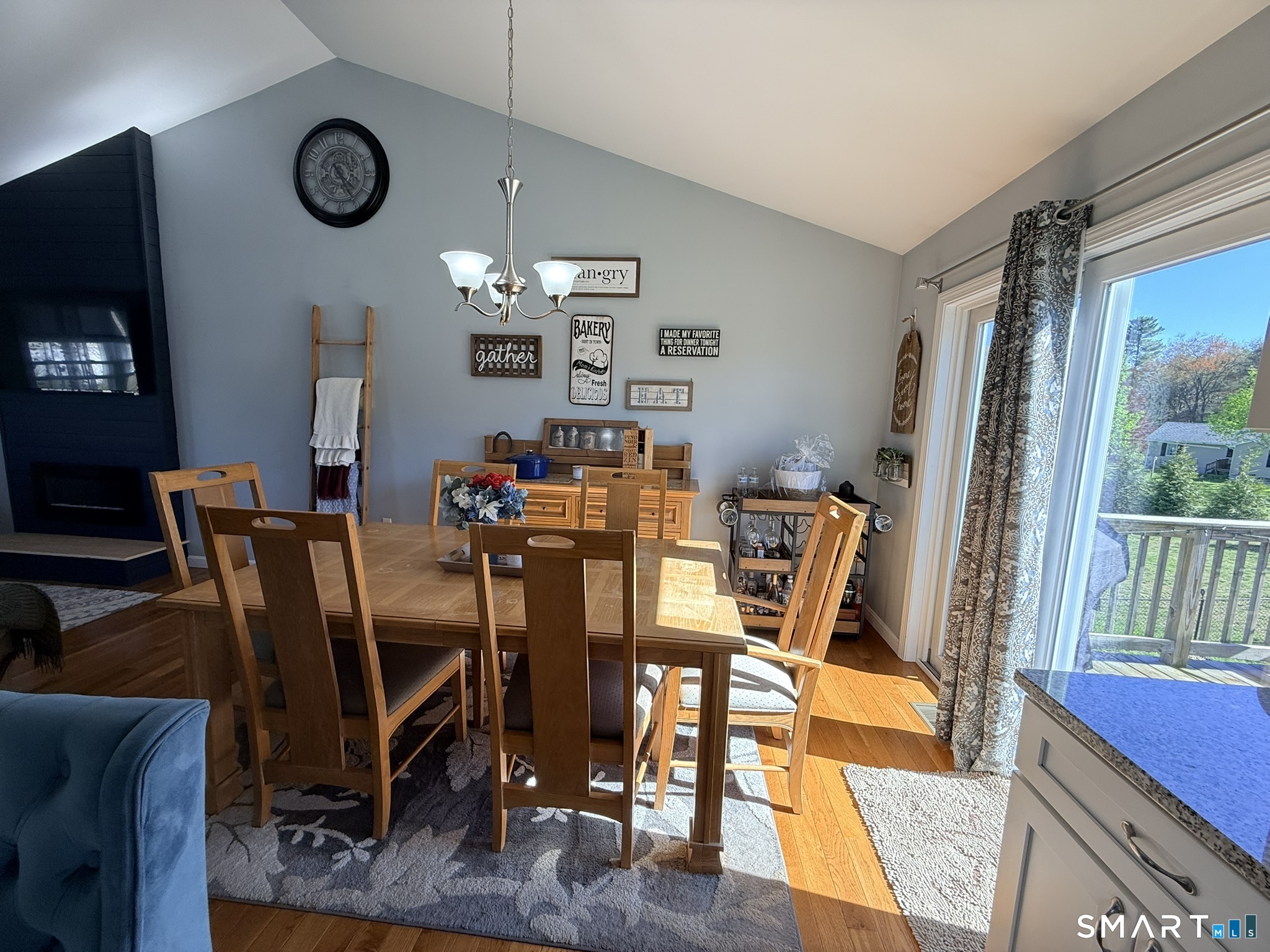 6 Lillian Avenue Thompson, CT 06277 - Photo 11 of 39