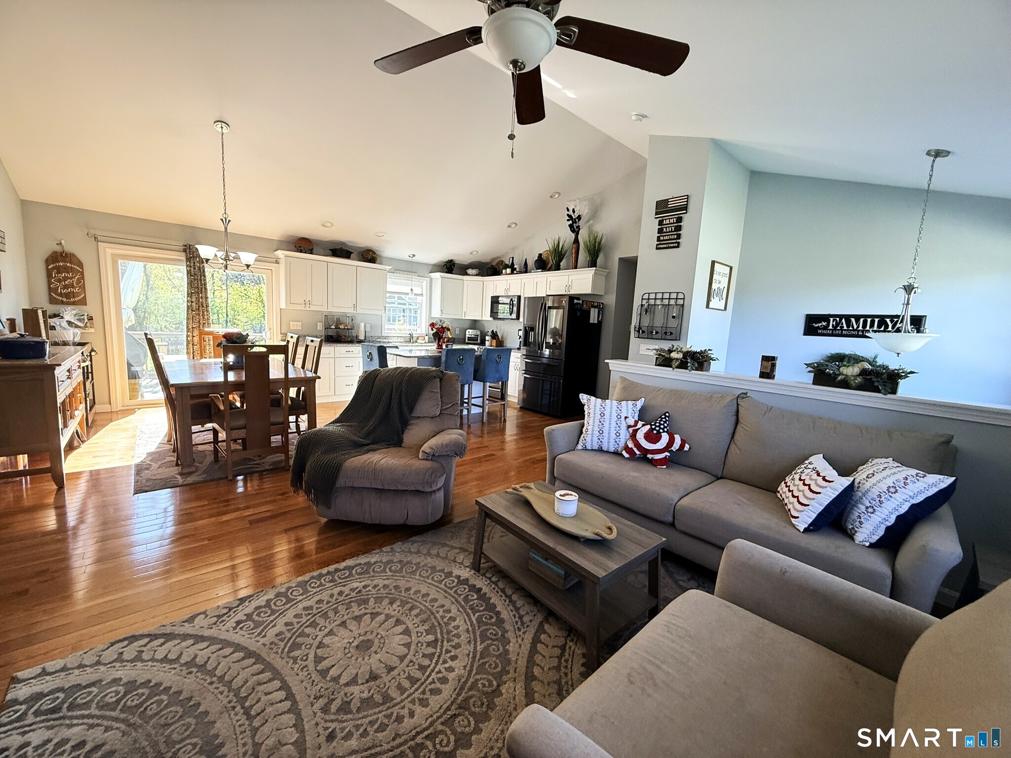 6 Lillian Avenue Thompson, CT 06277 - Photo 14 of 39