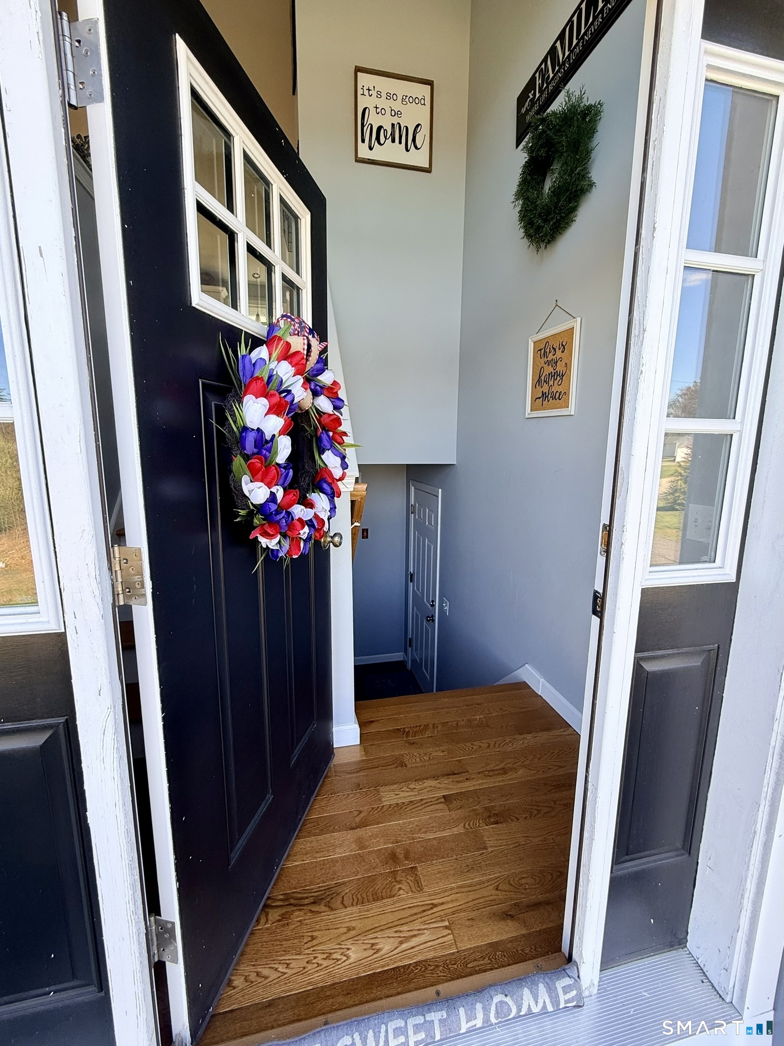 6 Lillian Avenue Thompson, CT 06277 - Photo 3 of 39 Welcome to 6 Lillian Ave! Please Come In!