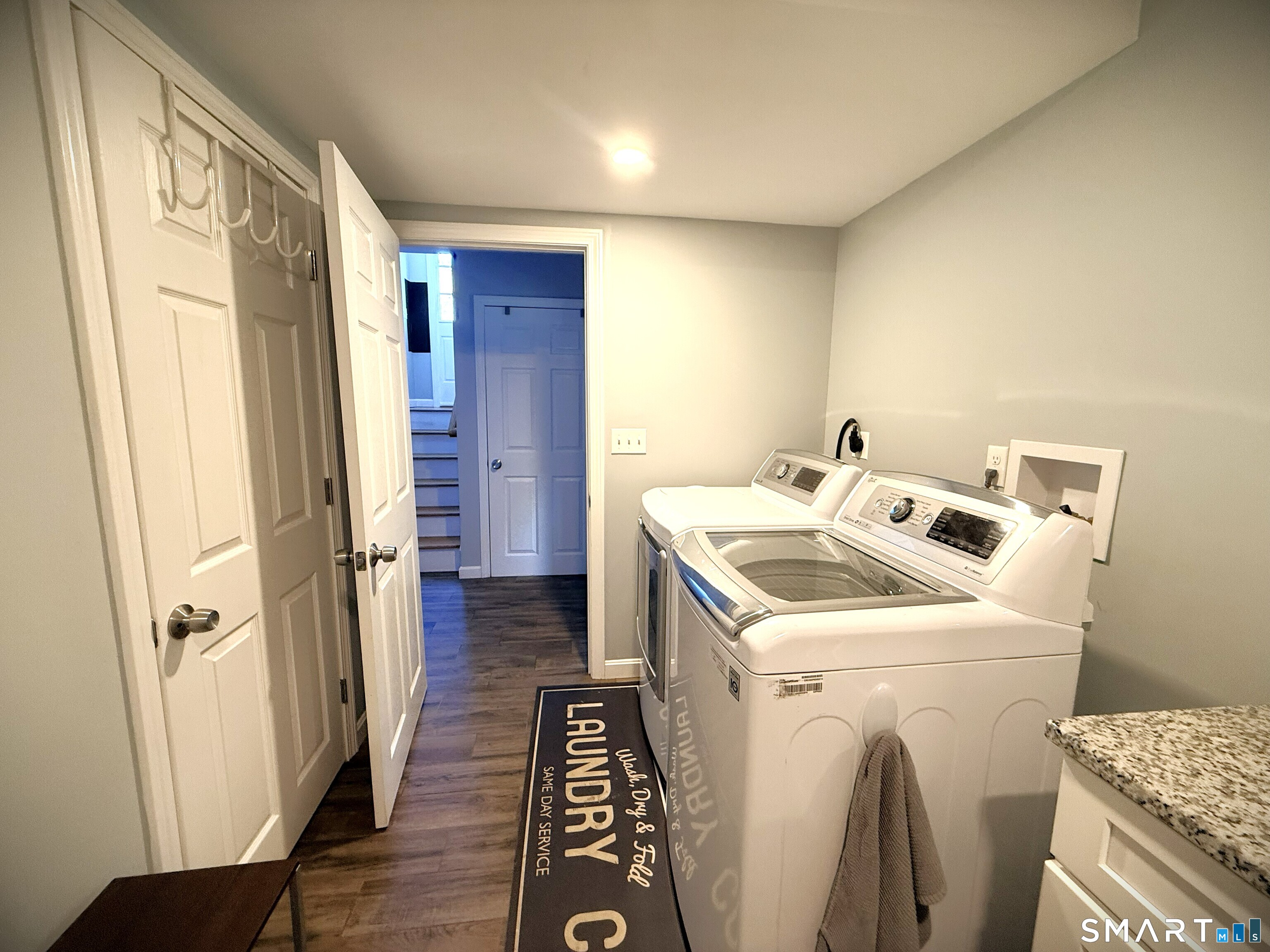 6 Lillian Avenue Thompson, CT 06277 - Photo 31 of 39
