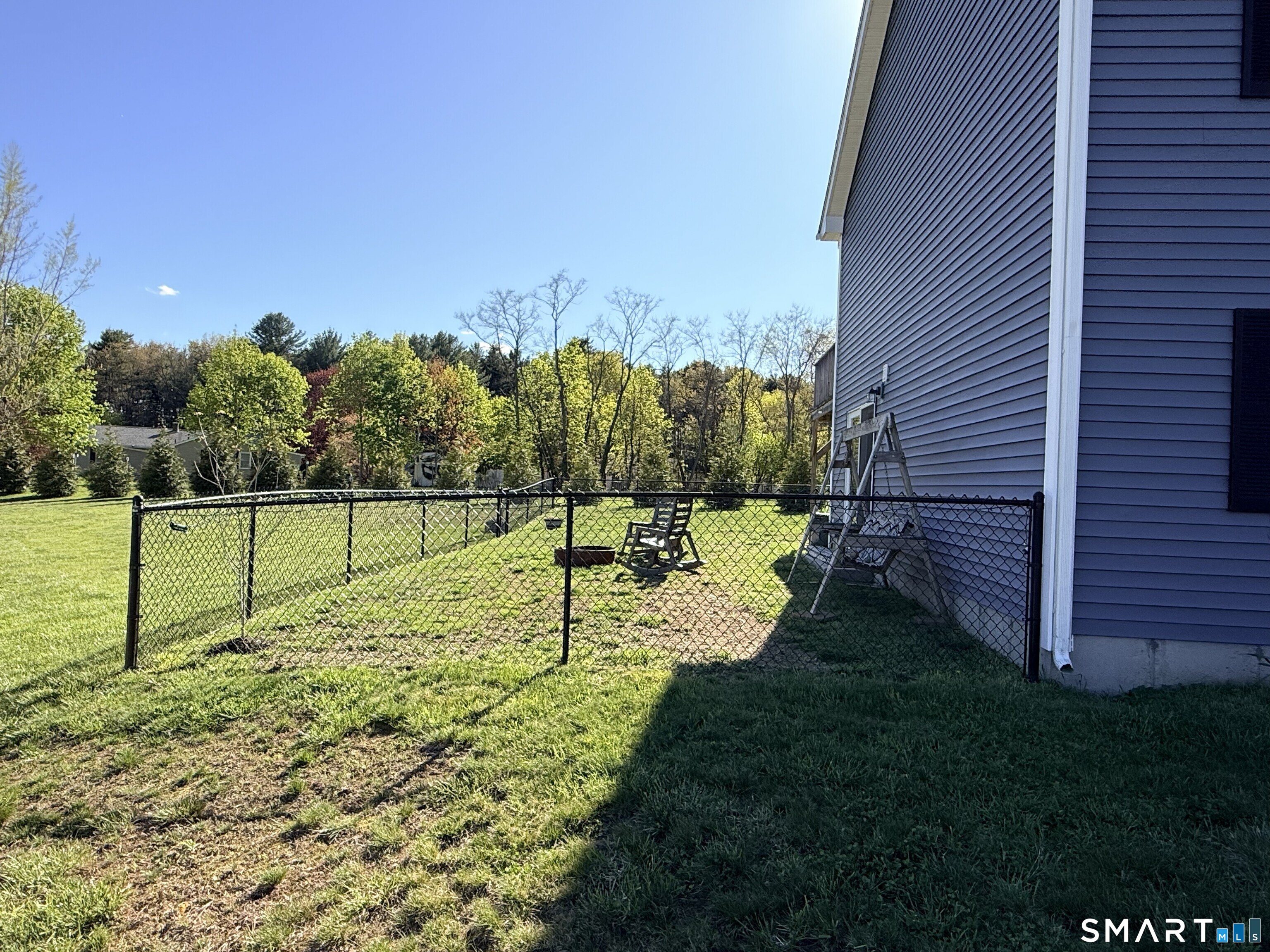 6 Lillian Avenue Thompson, CT 06277 - Photo 37 of 39