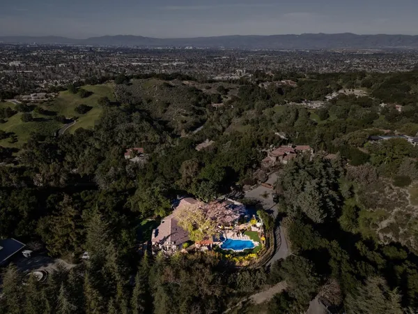 $8,498,000 | 15715 Gum Tree Lane, Los Gatos, CA 95032