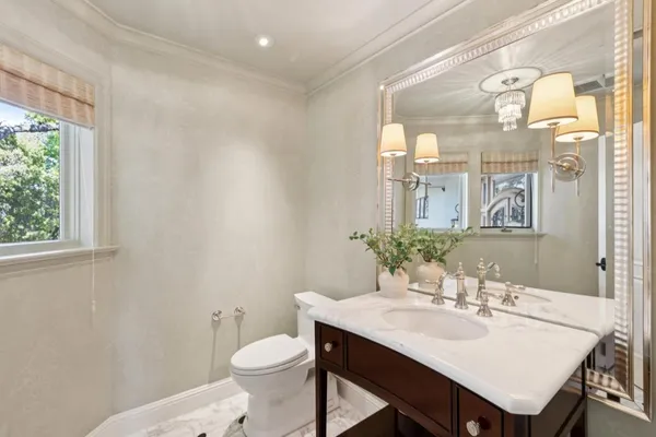$8,498,000 | 15715 Gum Tree Lane, Los Gatos, CA 95032