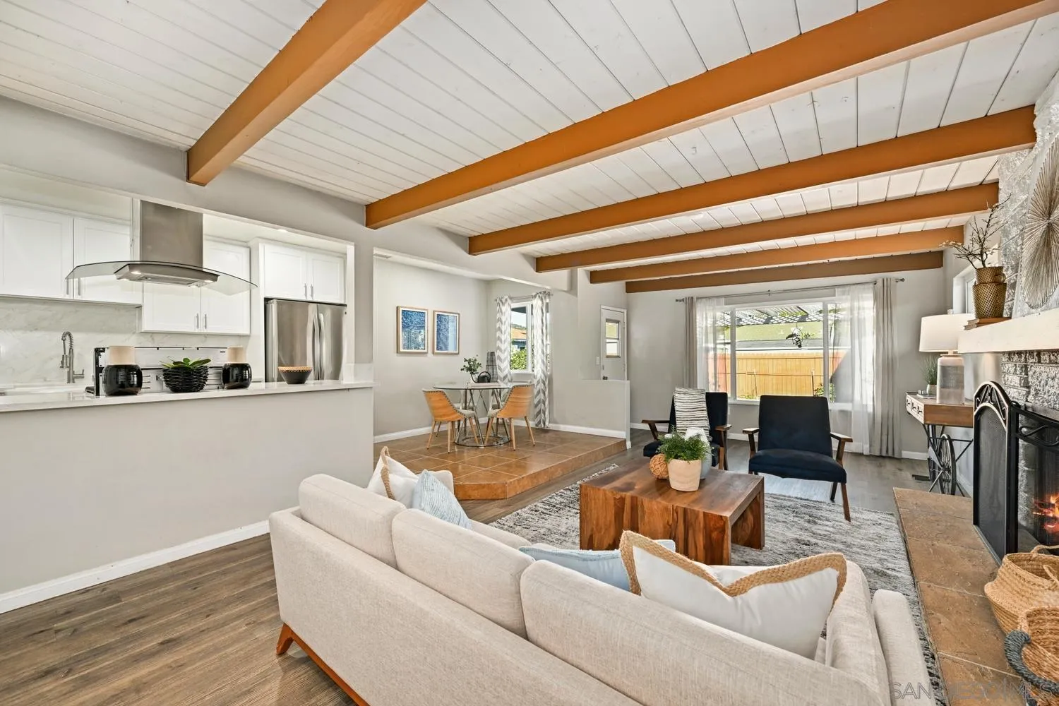 720 Fern Street Escondido, CA 92027 - Photo 9 of 28 a living room with furniture and a fireplace
