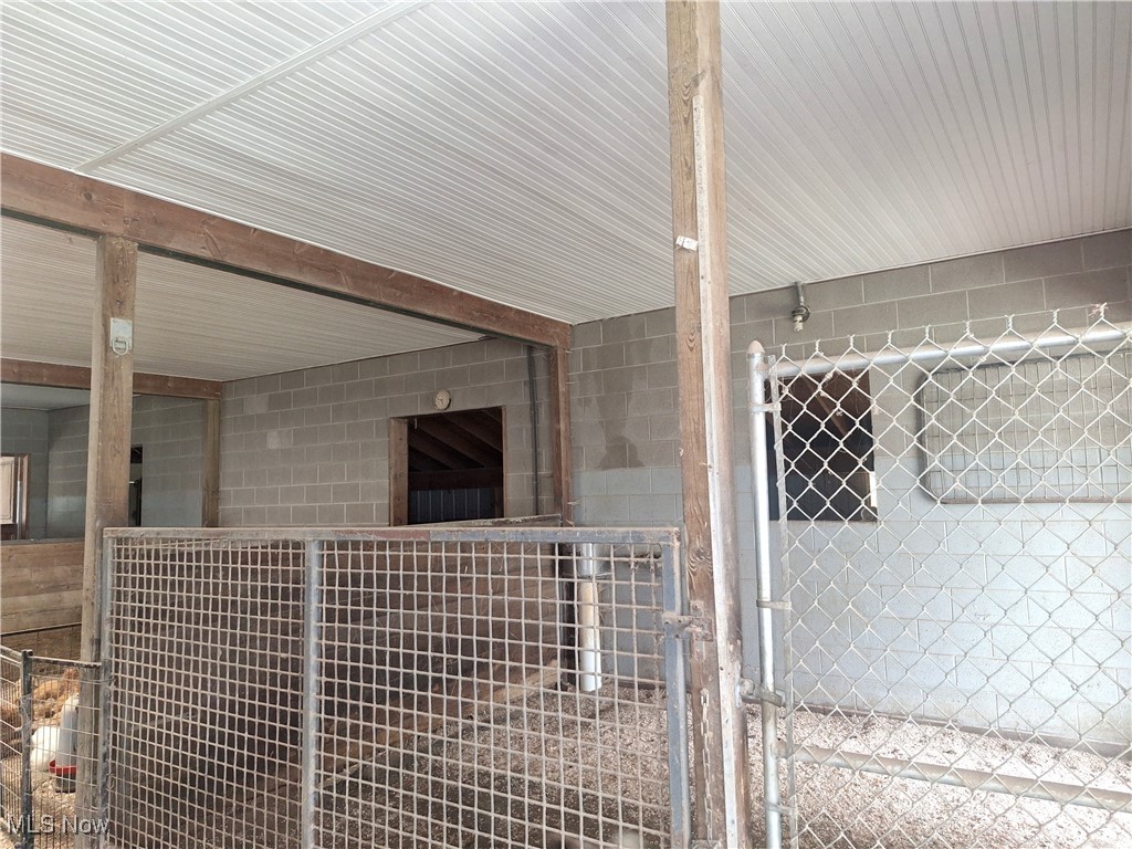 15818 Georgia Road Middlefield, OH 44062 - Photo 28 of 38