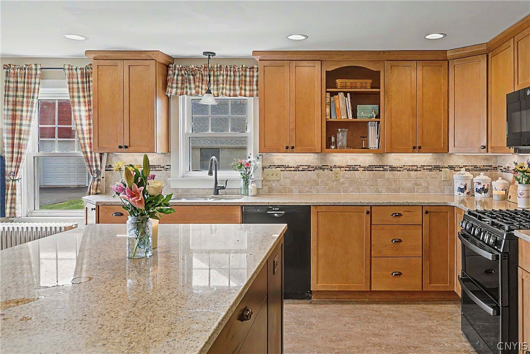 3251 Rose Hill Road Marcellus, NY 13152 - Photo 6 of 42